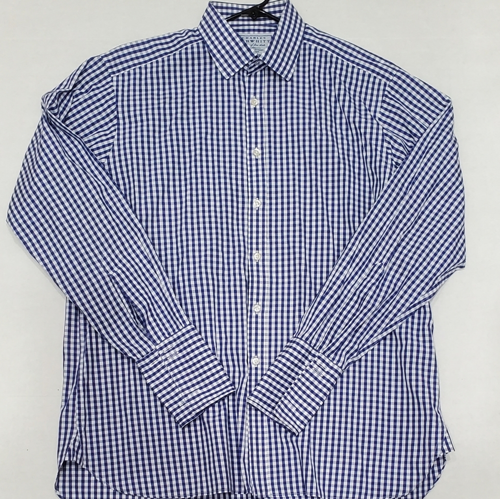Charles Tyrwhitt size 17 / 35 long sleeve shirt
